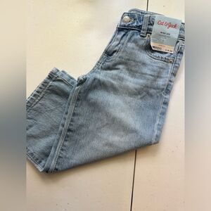 NWT Girls Wide Leg, Adjustable Waist, stretch. Light blue denim.Cat & Jack